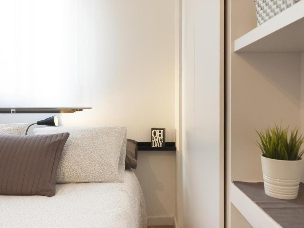Lets holidays apartment in Sant Martí Barcelona Exterior foto