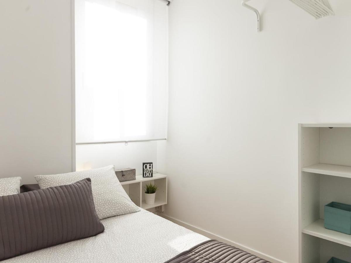 Lets holidays apartment in Sant Martí Barcelona Exterior foto